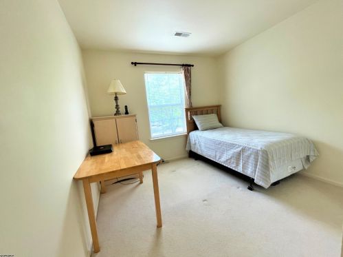 27 Yale Ter, Princeton, NJ 08540-7930