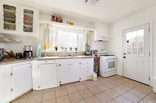 4292 Rubidoux Ave, Riverside CA 92506-1713 exterior