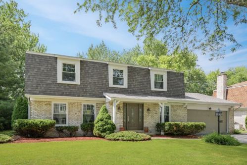1511 Laurel Ave, Bannockburn IL  60015-4760 exterior