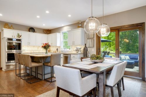 10147 Bridgewater Pkwy, Saint Paul MN  55129-8587 exterior