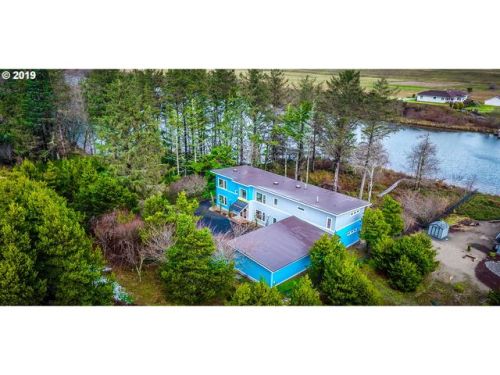 89877 Surf Pines Landing Dr, Warrenton, OR 97146-7122