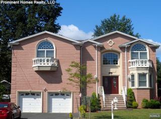 327 Forest Ave, Paramus NJ  07652-5412 exterior