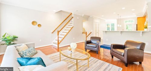 10506 Erik Charles Ct, Springfield VA 22015-2269 exterior