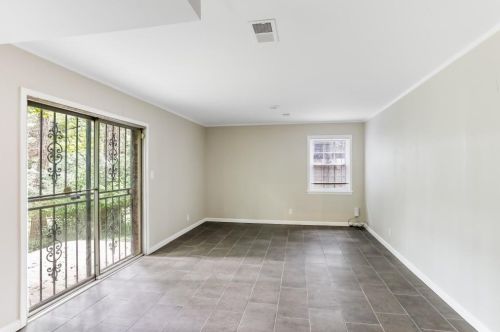 1025 Hilburn Dr, Atlanta GA  30316-2259 exterior