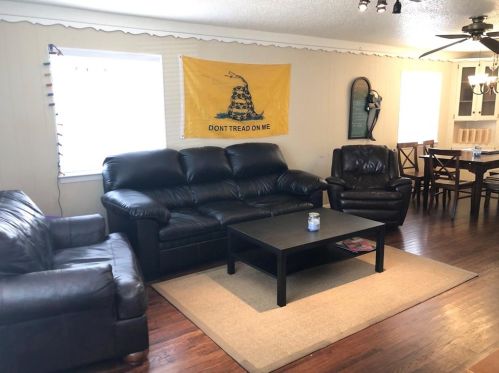 3217 Lubbock Ave, Fort Worth, TX 76109-2327