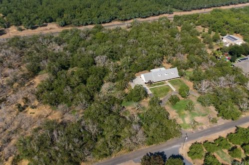 822 Bruce Ln, Chico, CA 95928-9509