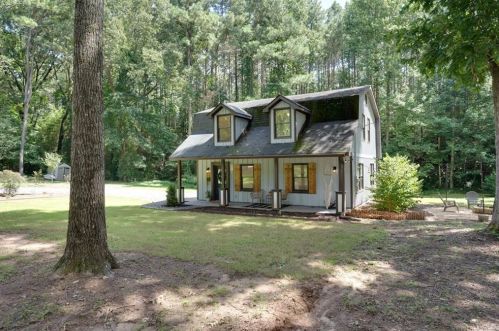 1771 Hammond Woods Cir, Marietta, GA 30008-4486