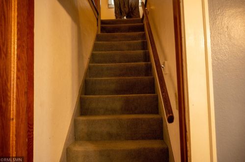 1055 Farrington St, Saint Paul MN  55117-5103 exterior