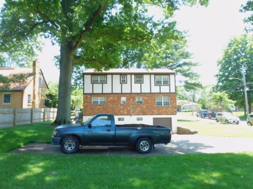 1103 Covedale Ave, Cincinnati OH  45238-3865 exterior