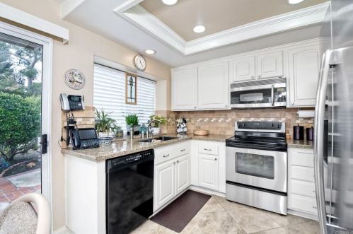 4685 Adra Way, Oceanside, CA 92056-5143