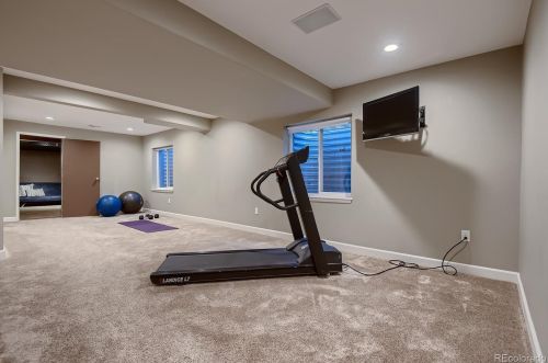 7500 Eaton Park Way, Aurora CO 80016-4292 exterior