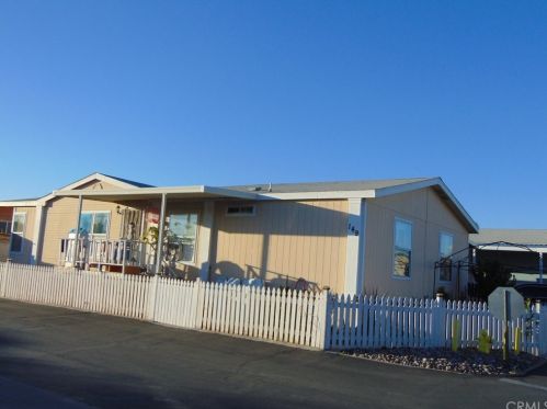 25350 Santiago Cir, Riverside, CA 92509-7113