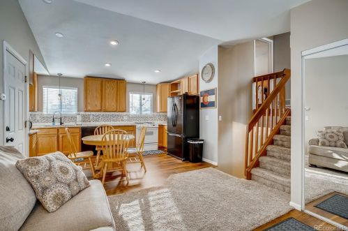 4648 Pagosa Way, Aurora CO 80011-4930 exterior