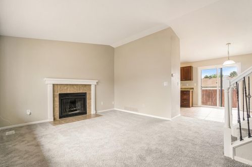 8465 Curlycup Pl, Parker CO  80134-8986 exterior