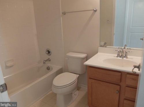 78 Sundance Dr, Trenton NJ 08619-3968 exterior