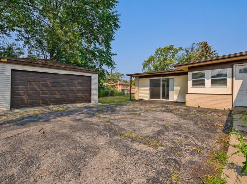 104 Michael Mnr, Glenview, IL 60025-4630