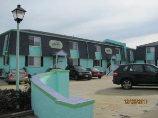 1411 Ocean View Ave, Norfolk VA  23503-1045 exterior