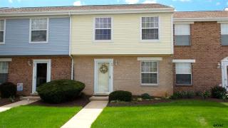 64 Lexton Dr, York, PA 17404-9437