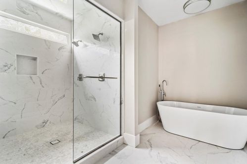 1673 Beacon Hill Blvd, Atlanta GA  30329-2517 exterior