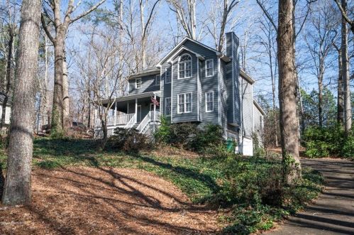 235 Lori Ln, Holly Springs, GA 30114-7110