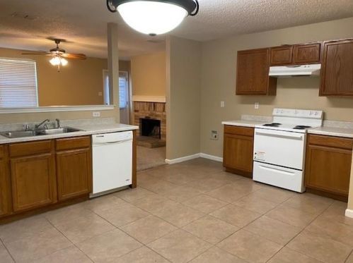 9137 Riding Stable Ln, Fort Worth TX  76123-2587 exterior