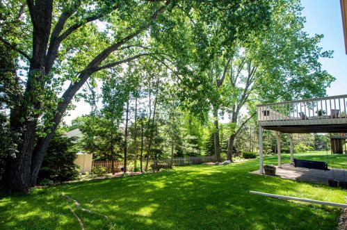 9063 Duckwood Trl, Saint Paul MN  55125-8687 exterior