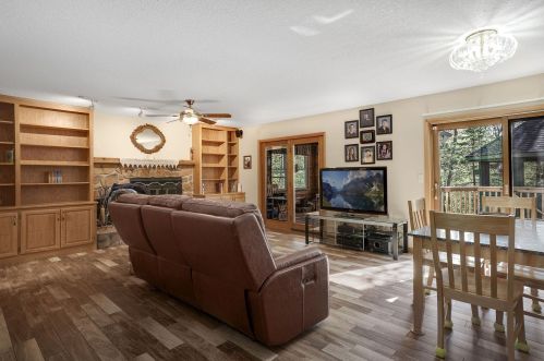 13176 Heritage Way, Saint Paul MN  55124-9465 exterior