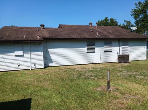 1220 San Felipe St, Angleton, TX 77515-5406
