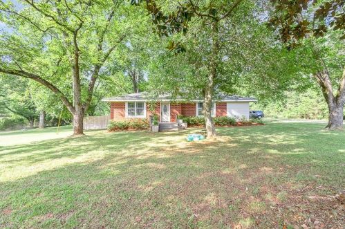309 Mulberry St, Statham, GA 30666-1527