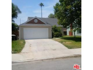 983 Forest Dr, Colton, CA 92324-4593