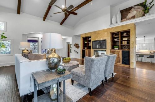 1300 Brians Meadow Cv, Austin TX  78746-6757 exterior