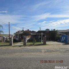 3600 Spruce Ave, Ceres, CA 95307-4127