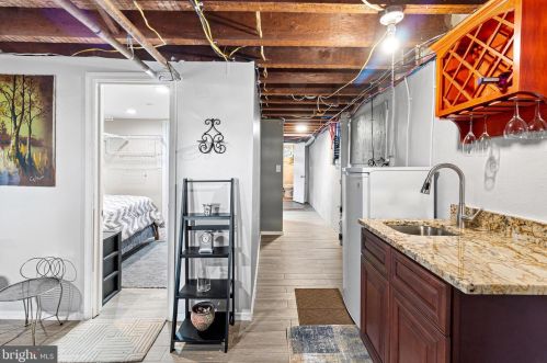 5709 Front St, Philadelphia PA  19120-2403 exterior