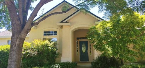 19335 Hunter Ct, Redding, CA 96003-8638