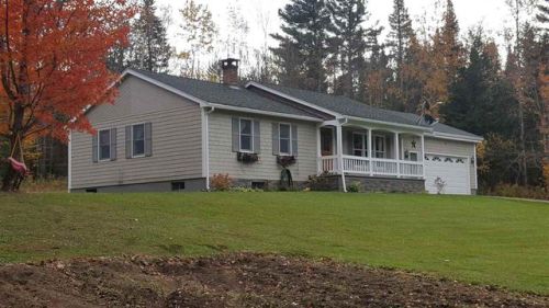 144 Pike Ln, Barton VT  05822-9633 exterior