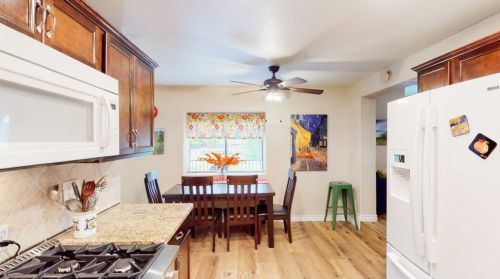 17921 Cole Ave, Riverside CA  92508-9728 exterior