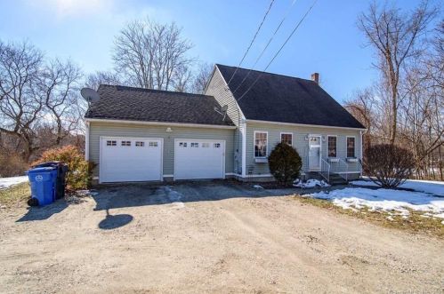 27 Katherine Ave, Killingly, CT 06239-2715