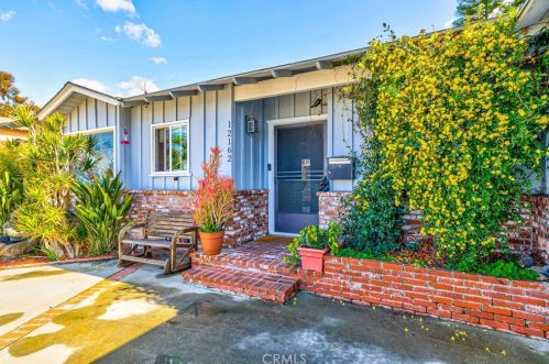 12162 Nutwood St, Garden Grove, CA 92840-3021