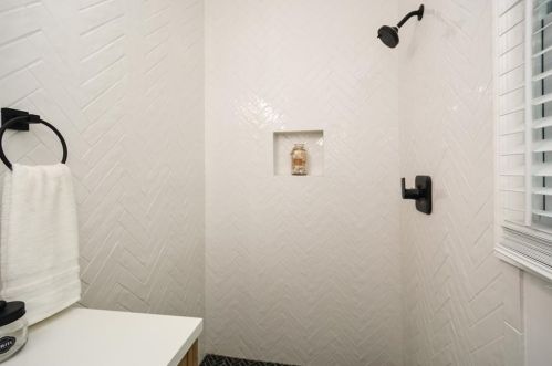 1048 Pinehurst Dr, Smyrna GA  30080-4227 exterior