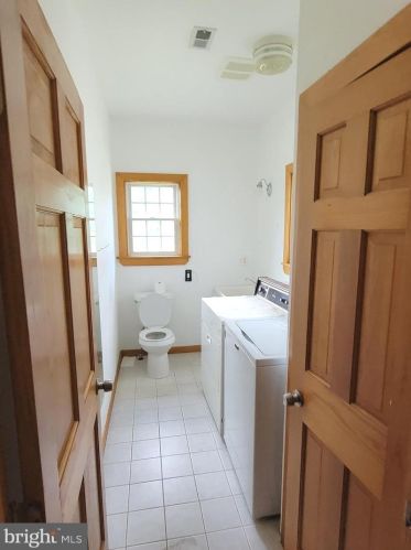 2001 Marymont Rd, Silver Spring MD 20906-1241 exterior