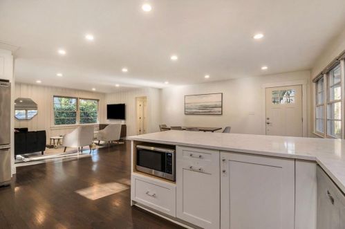 4011 Arden Way, Atlanta GA  30342-3954 exterior
