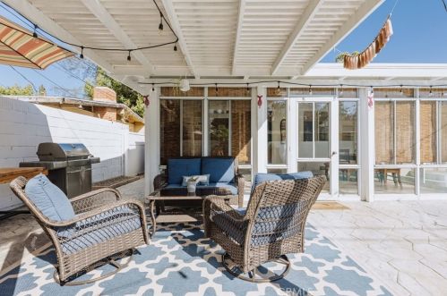 2510 Larchmont Ave, Santa Ana CA  92706-2019 exterior