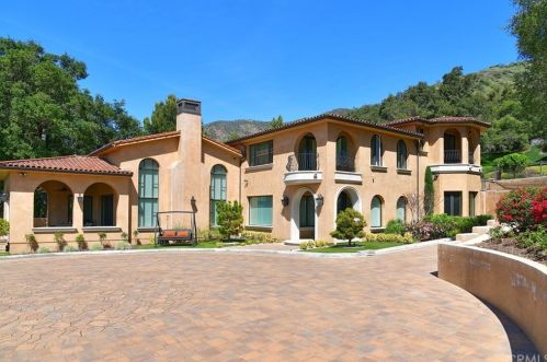 1051 Oak Canyon Ln, Glendora, CA 91741-2257