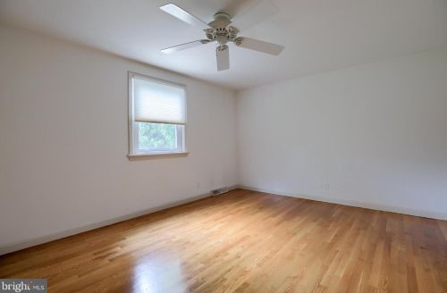 1455 Country Club Dr, Lancaster PA  17601-5211 exterior