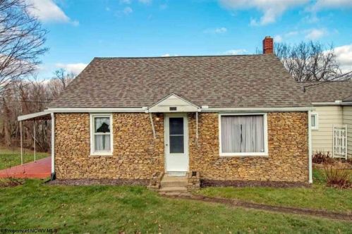 1027 Aarons Crk Rd, Morgantown WV  26508-9555 exterior