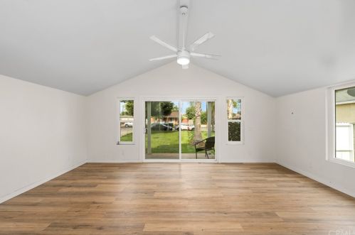 1218 Maple St, Santa Ana CA  92707-1304 exterior