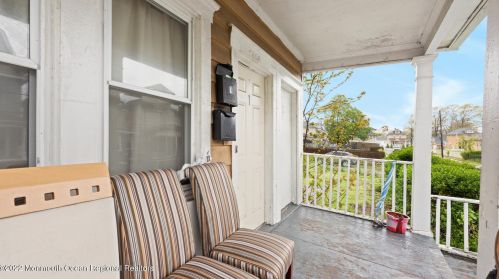 1512 Summerfield Ave, Tinton Falls NJ 07712-6918 exterior