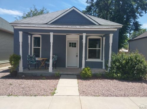 824 College Ave, Canon City, CO 81212-3128