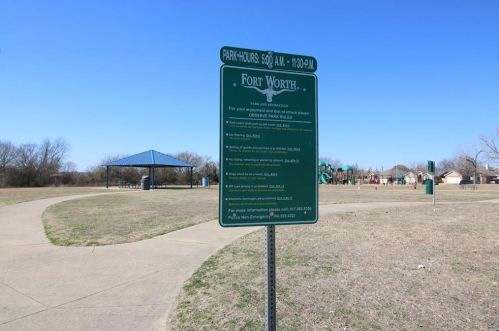 8609 Saranac Trl, Fort Worth TX  76118-7845 exterior