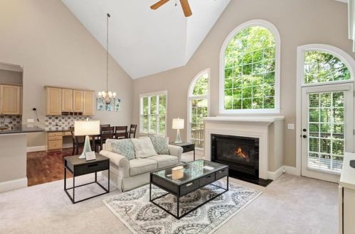 3541 Highgrove Way, Atlanta GA  30319-1992 exterior